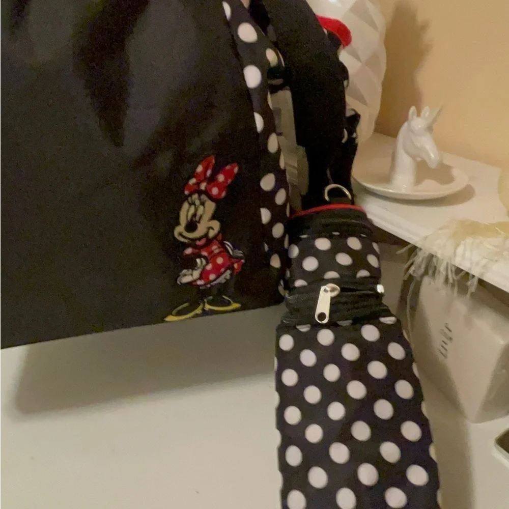 Disney Minnie Dots super cute diaper bag with a bottle holder& stroller straps